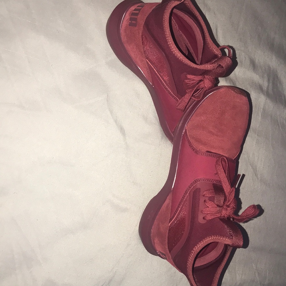 Shoes - Picture 4 of 4